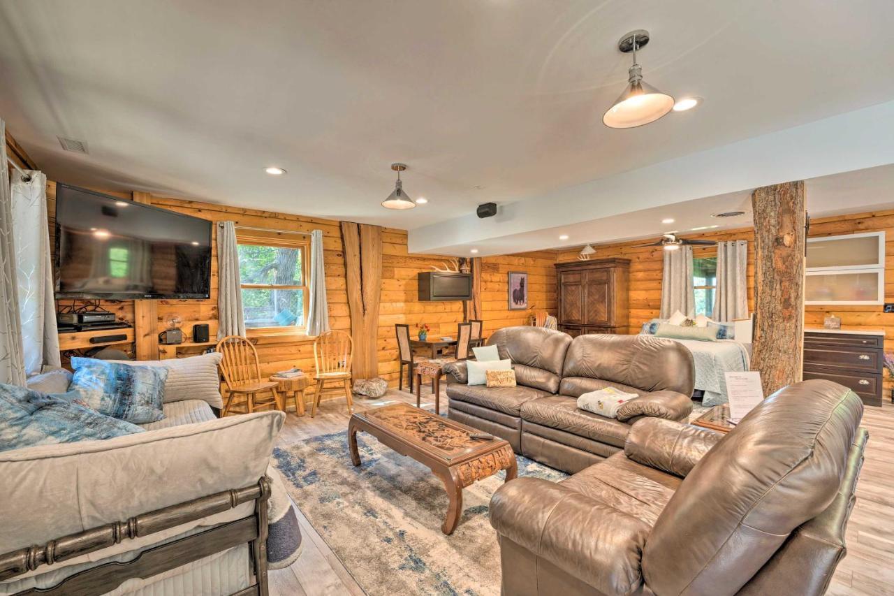 Cozy Wisconsin Studio, 11 Mi To Lake Geneva! Burlington エクステリア 写真
